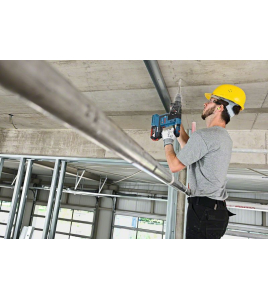 Акумулаторен перфоратор с 2 батерии 6 ah, зарядно и куфар, Bosch GBH 18V-26 F 0611910003+ ПОДАРЪК 5 бр. свредла за перфоратор PRO SDS plus