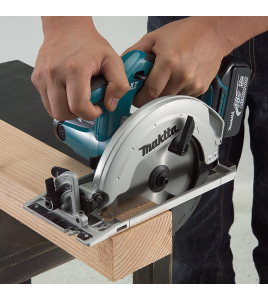 Акумулаторен ръчен циркуляр Makita , 18 V, LXT, 165 мм, DSS611Z 