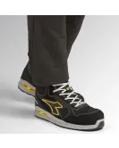 Работни обувки DIADORA RUN A.BOX MID S3S FO SR ESD BLACK 06200425 Работни обувки DIADORA RUN A.BOX MID S3S FO SR ESD BLACK 06200425